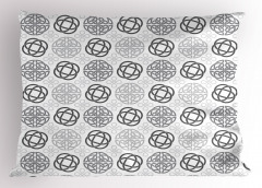 Gri Geometrik Desenli Yastık Kılıfı Beyaz Arka Planlı