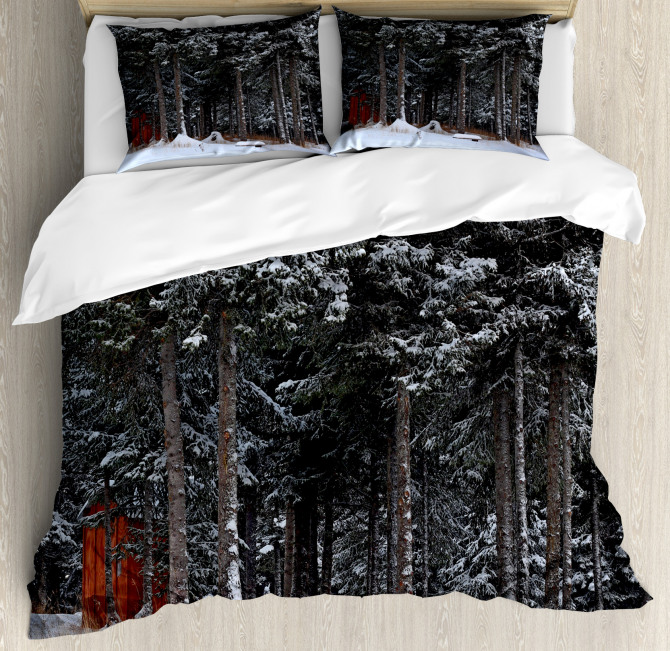 Snowy Forest Cottage Duvet Cover Set