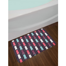 Vertically Upwards Streaks Bath Mat