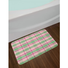 Symmetric Plaid Graphic Bath Mat