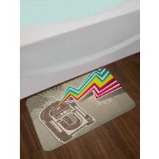 Radio Party with Zig Zag Bath Mat