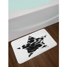 Star Shape Grunge Bath Mat