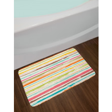 Horizontal Stripes Grunge Bath Mat