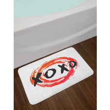 Grungy Brush Painting Circle Bath Mat