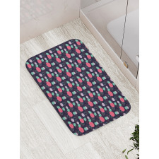 Monstera Leaves and Rounds Bath Mat