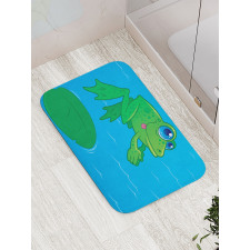 Diving Animal from a Leaf Bath Mat