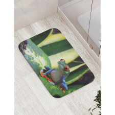 Exotic Vivid Animal on Leaf Bath Mat