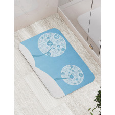 Round Snowflake Trees Bath Mat