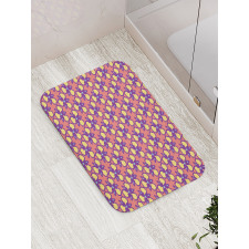 Retro Triangles Motifs Bath Mat