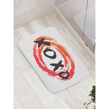 Grungy Brush Painting Circle Bath Mat