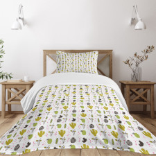 Botanical Little Triangles Bedspread Set