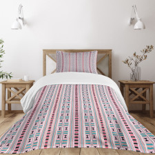 Geometric Kente Stripes Motif Bedspread Set