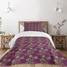 Doodle Circles and Waves Bedspread Set