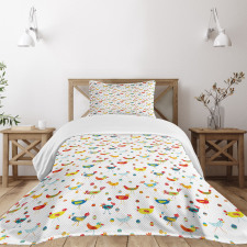 Colorful Chickens and Eggs Bedspread Set