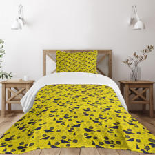 Avian and Petals Bedspread Set