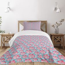 Abstract Petals Bedspread Set