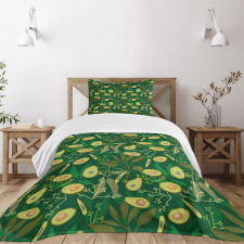 Retro Style Leaves Fruits Bedspread Set