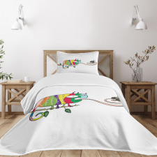 Chameleon on Branch Bedspread Set