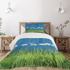 Spring Grass and Daisy Bedspread Set