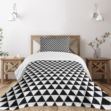 Grunge Triangular Arr Bedspread Set