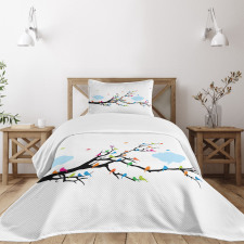 Winged Birds on Tree Bedspread Set
