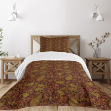 Oriental Damask Design Bedspread Set
