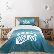 Mountains Graphic Bedspread Set