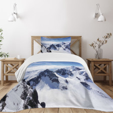 Mountain Peak Scenery Bedspread Set