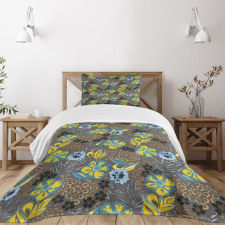 Flowers Circled Detail Bedspread Set