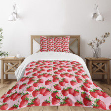 Juicy Strawberries Fruit Bedspread Set