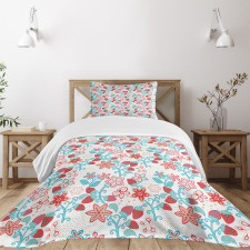 Flowers Berries Bedspread Set