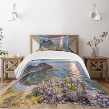 Shaman Rock Russia Bedspread Set