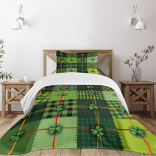 Patchwork Celtic Clovers Bedspread Set