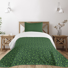 Intricate Clover Twigs Bedspread Set