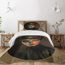 Antique Portrait Bedspread Set