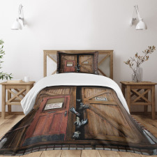 Monster Wood Door Bedspread Set