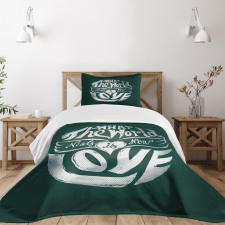 Grunge Art Words Circle Bedspread Set