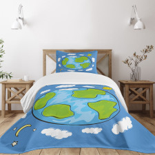 Kids Drawing of Planet Bedspread Set