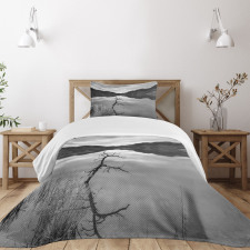 Tranquil Lake Bedspread Set