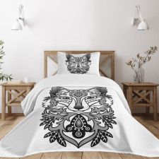 Ornamental Fox Face Curves Bedspread Set