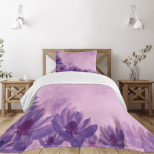 Dreamy Blossoms Bedspread Set