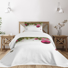 Vivid Fir Twigs Balls Bedspread Set