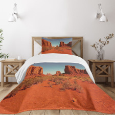 Hot Day Monument Valley Bedspread Set