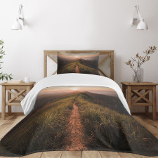 Road Cliff Sun Hike Bedspread Set