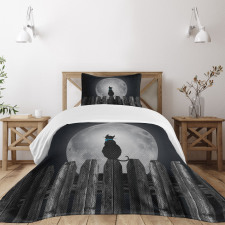 Cat Looking at the Moon Bedspread Set