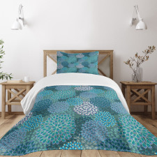 Clove Petals Vibrant Bedspread Set