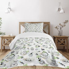 Doodle Hearts Bedspread Set