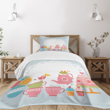 Birds Drinking Tea Bedspread Set