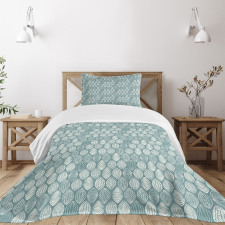 Oval Doodle Bedspread Set