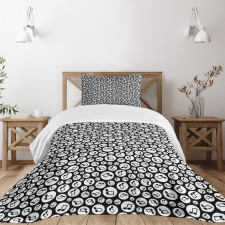 Fun Notes Circular Hoops Bedspread Set